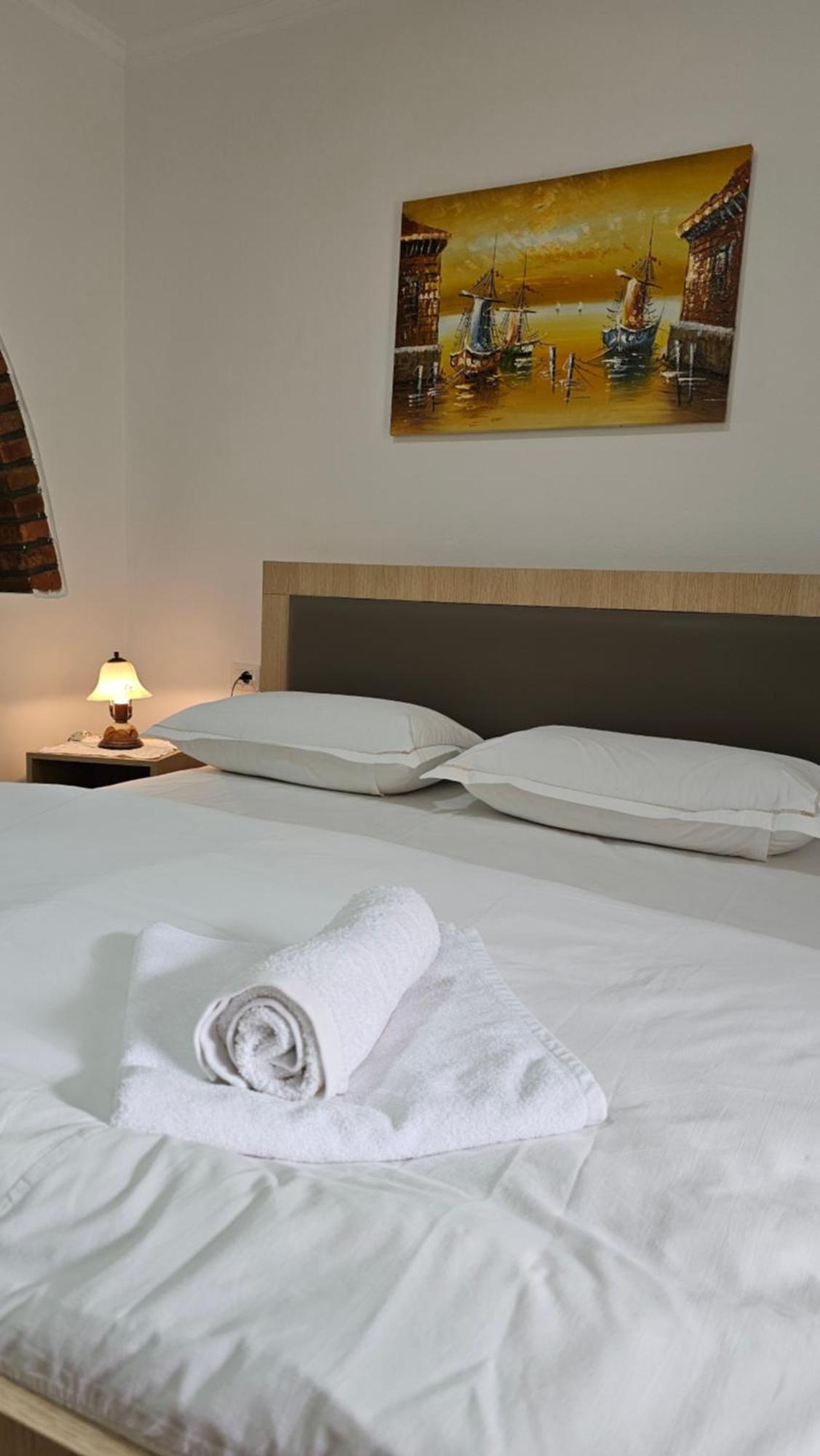 Aliaj Guest House Berat Ngoại thất bức ảnh